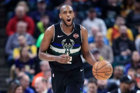 英超倒计时，密尔沃基雄鹿今晚篮板制胜，细节引发关注，赛场秩序良好，纪律约束更严格的简单介绍